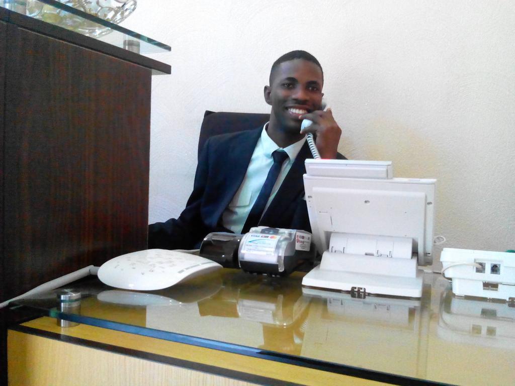 Downtown Royal Hotel Ikeja Eksteriør bilde