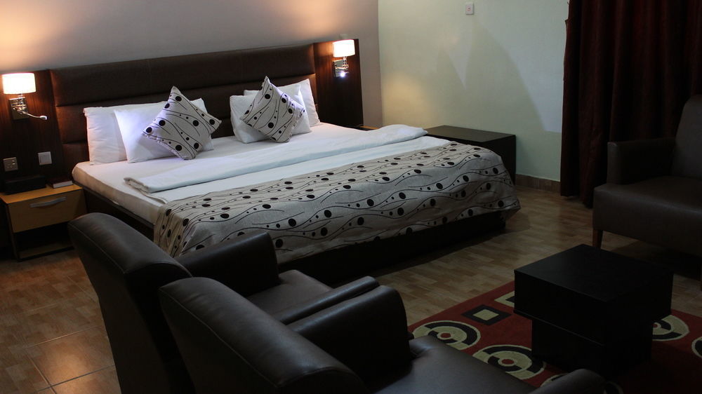 Downtown Royal Hotel Ikeja Eksteriør bilde