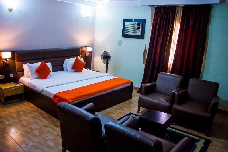 Downtown Royal Hotel Ikeja Eksteriør bilde